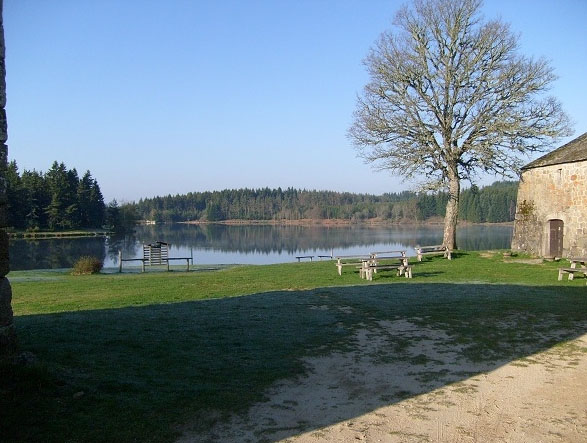 Lac de Devesset Rodano-Alpi - Saint-Agrève visuel 4/4
