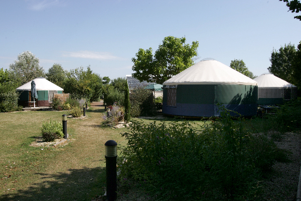Lac de St-Cyr Poitou-Charentes - Saint-Cyr visuel 2/18 Lac de St-Cyr Poitou-Charentes - Saint-Cyr visuel 2/18