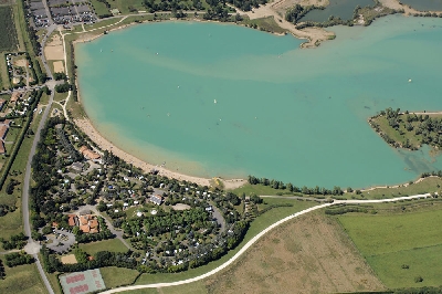Lac de St-Cyr Poitou-Charentes - Saint-Cyr visuel 3/18 Lac de St-Cyr Poitou-Charentes - Saint-Cyr visuel 3/18