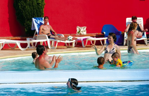 Le Haras Linguadoca-Rossiglione - Palau-del-Vidre visuel 1/10 Le Haras Linguadoca-Rossiglione - Palau-del-Vidre visuel 1/10