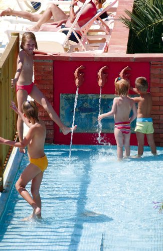 Le Haras Linguadoca-Rossiglione - Palau-del-Vidre visuel 5/10 Le Haras Linguadoca-Rossiglione - Palau-del-Vidre visuel 5/10