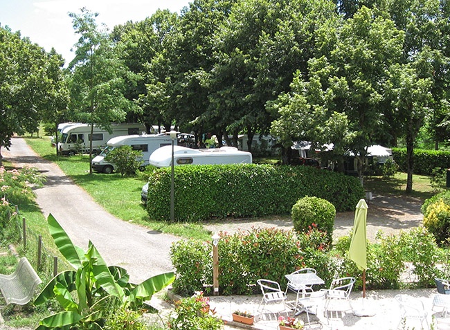 Le Lac Midi-Pirenei - Marciac visuel 4/8 Le Lac Midi-Pirenei - Marciac visuel 4/8