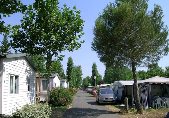 Le Navarre Linguadoca-Rossiglione - Vias visuel 1/3 Le Navarre Linguadoca-Rossiglione - Vias visuel 1/3