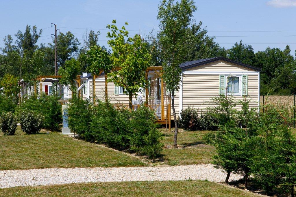 Le Pessac Midi-Pirenei - Vielmur-sur-Agout visuel 2/3 Le Pessac Midi-Pirenei - Vielmur-sur-Agout visuel 2/3