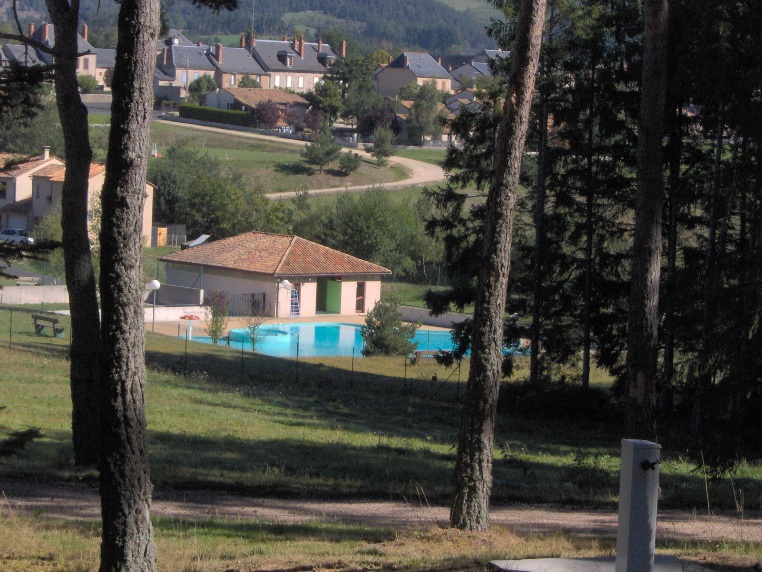 Le Petit Bois Alvernia - Ruynes en Margeride visuel 3/10