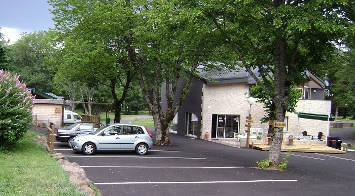 Le Pont de la Dordogne Alvernia - Saint-Sauves-d'Auvergne visuel 7/10