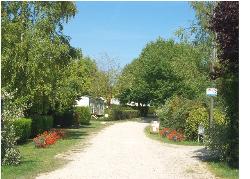 Le Pont Rouge et Les Vignes Piccardia - Chipilly visuel 3/10 Le Pont Rouge et Les Vignes Piccardia - Chipilly visuel 3/10
