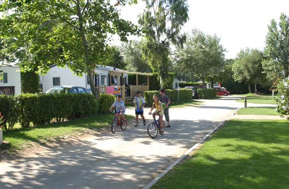 Club Côté Ô Carnac Bretagna - Carnac visuel 16/17 Club Côté Ô Carnac Bretagna - Carnac visuel 16/17