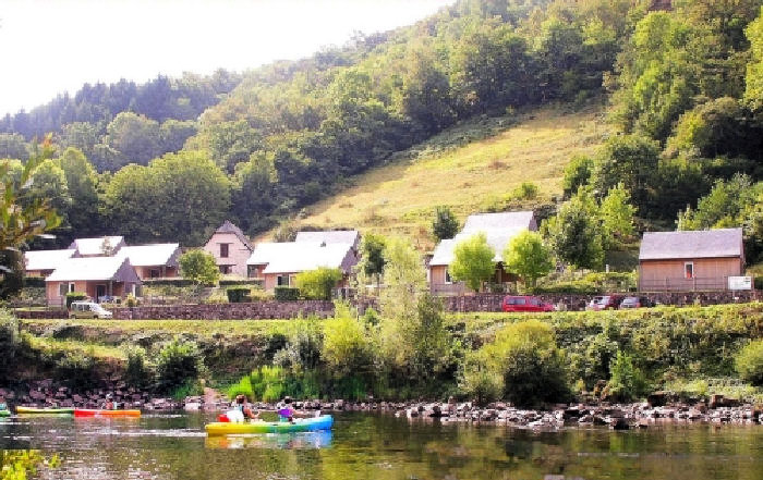 Le Val de Saures Midi-Pirenei - Entraygues-sur-Truyère visuel 10/10 Le Val de Saures Midi-Pirenei - Entraygues-sur-Truyère visuel 10/10