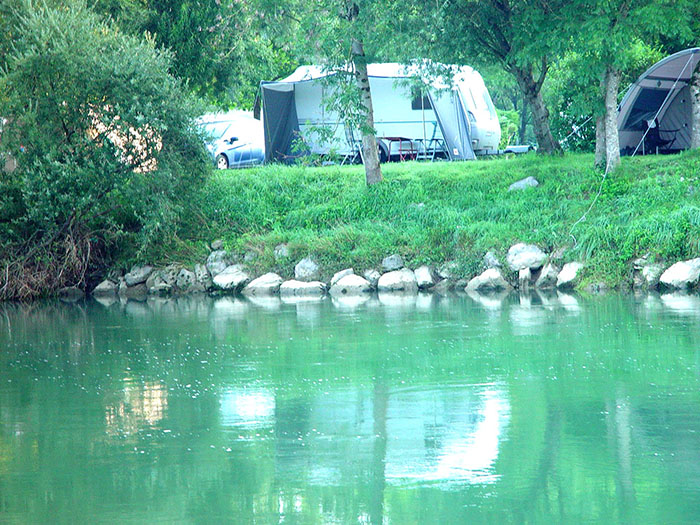 Les 3 Ours Franca Contea - Montbarrey visuel 4/10 Les 3 Ours Franca Contea - Montbarrey visuel 4/10