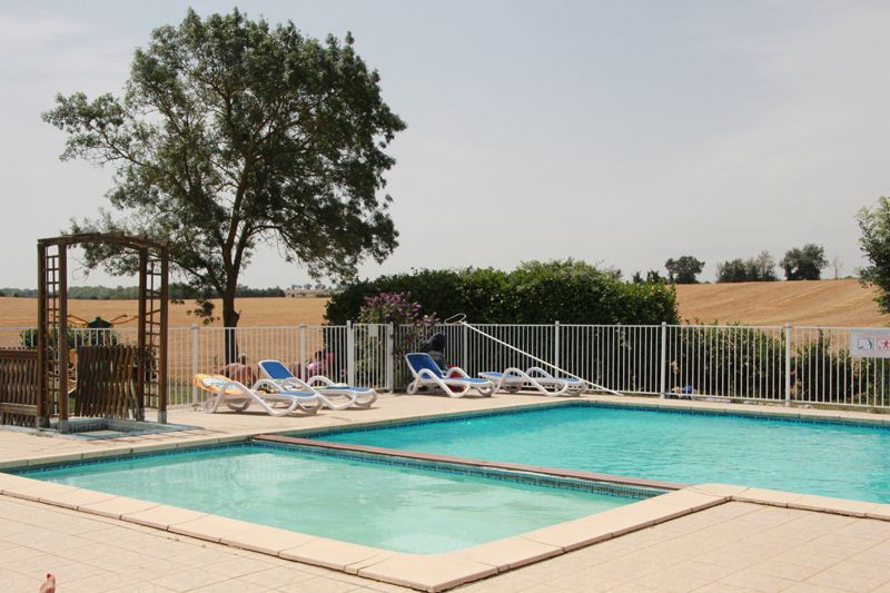 Les Aillos Domaine Naturiste - Midi-Pirenei - Caraman visuel 4/10 Les Aillos Domaine Naturiste - Midi-Pirenei - Caraman visuel 4/10