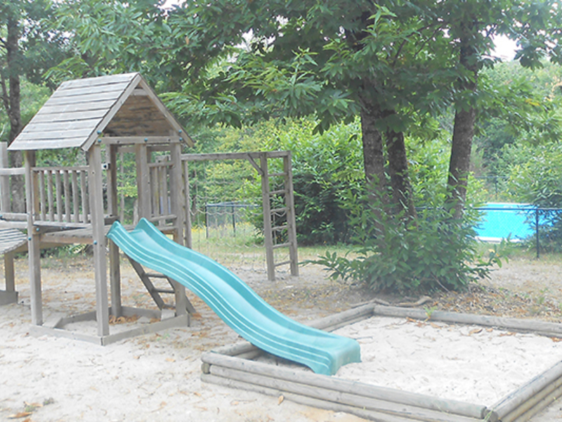 Les Châtaigniers Poitou-Charentes - Brossac visuel 4/9 Les Châtaigniers Poitou-Charentes - Brossac visuel 4/9