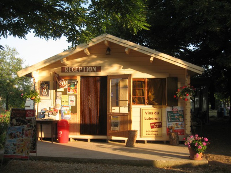 Les Chênes Verts Provenza-Alpi-Costa Azzurra - Cabrières-d'Aigues visuel 4/4 Les Chênes Verts Provenza-Alpi-Costa Azzurra - Cabrières-d'Aigues visuel 4/4
