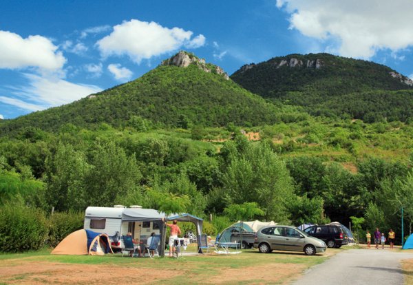 Canoë Gorges du Tarn Midi-Pirenei - Rivière-sur-Tarn visuel 6/11 Canoë Gorges du Tarn Midi-Pirenei - Rivière-sur-Tarn visuel 6/11