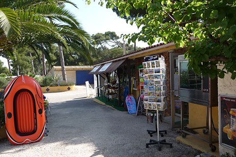 Les Pins Maritimes Provenza-Alpi-Costa Azzurra - Hyères visuel 10/10 Les Pins Maritimes Provenza-Alpi-Costa Azzurra - Hyères visuel 10/10