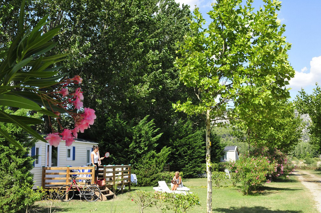 Les Rives du Lubéron Provenza-Alpi-Costa Azzurra - Cheval-Blanc visuel 5/17 Les Rives du Lubéron Provenza-Alpi-Costa Azzurra - Cheval-Blanc visuel 5/17