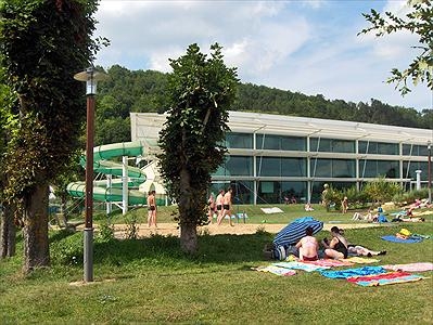 Les Treilles Bourgogne - Montbard visuel 1/2 Les Treilles Bourgogne - Montbard visuel 1/2