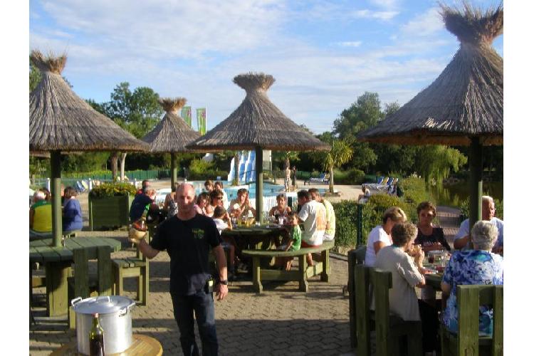 L'Etang des Haizes Bassa Normandia - La Haye-du-Puits visuel 2/10 L'Etang des Haizes Bassa Normandia - La Haye-du-Puits visuel 2/10