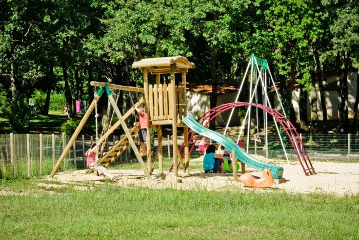 Orpheo Negro Aquitania - Douville visuel 5/7 Orpheo Negro Aquitania - Douville visuel 5/7