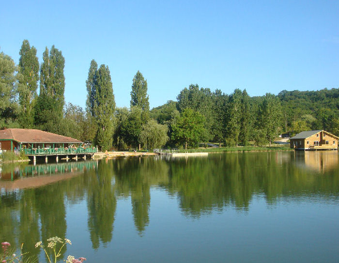 Résidence Les Cottages du Lac Aquitania - Coly visuel 4/10 Résidence Les Cottages du Lac Aquitania - Coly visuel 4/10