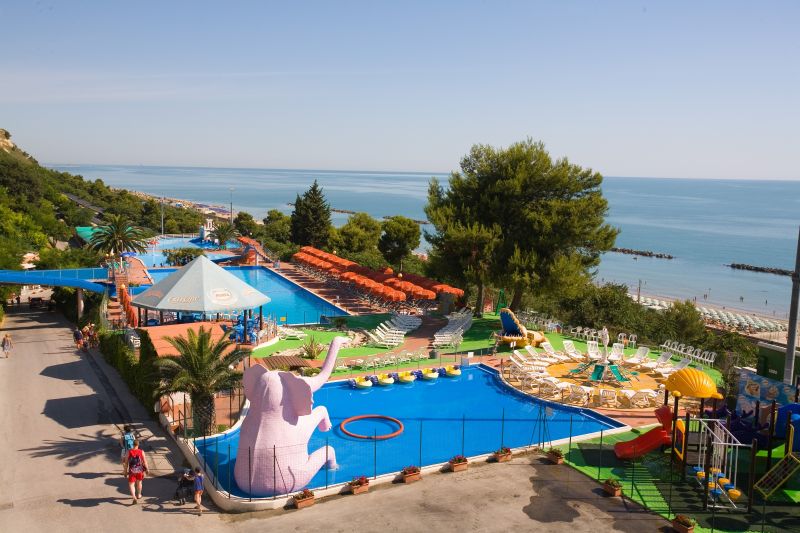 Riva Verde Marche - Altidona visuel 2/12 Riva Verde Marche - Altidona visuel 2/12