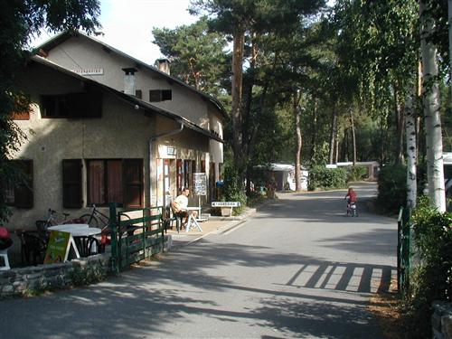 Saint James les Pins Provenza-Alpi-Costa Azzurra - Guillestre visuel 10/14 Saint James les Pins Provenza-Alpi-Costa Azzurra - Guillestre visuel 10/14