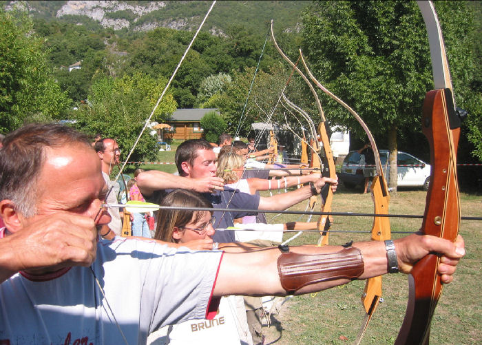 Soleil du Pibeste Midi-Pirenei - Agos-Vidalos visuel 9/10 Soleil du Pibeste Midi-Pirenei - Agos-Vidalos visuel 9/10