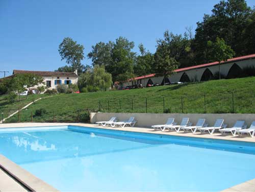 St Pierre de Rousieux Midi-Pirenei - Serviès visuel 1/6 St Pierre de Rousieux Midi-Pirenei - Serviès visuel 1/6