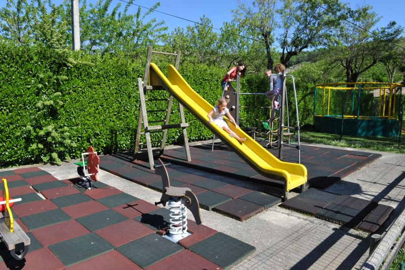 Sun Camping Rodano-Alpi - Sampzon visuel 5/8 Sun Camping Rodano-Alpi - Sampzon visuel 5/8