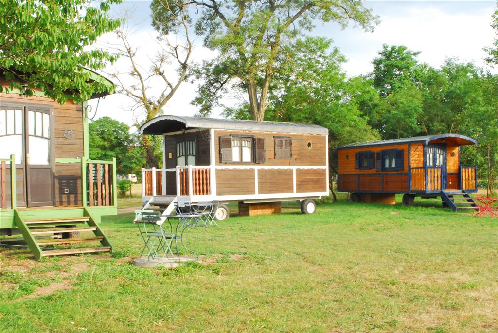 Village Toue des Demoiselles Alvernia - Chassenard visuel 5/7 Village Toue des Demoiselles Alvernia - Chassenard visuel 5/7