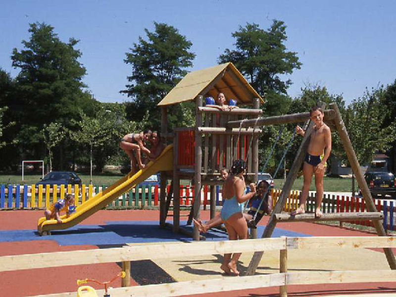 Village Vacances du Port Midi-Pirenei - Saint-Sozy visuel 5/10 Village Vacances du Port Midi-Pirenei - Saint-Sozy visuel 5/10