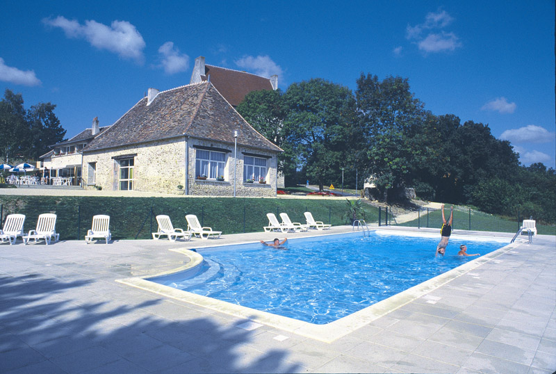 Village Vacances La Bertholière Poitou-Charentes - La Bussière visuel 1/10 Village Vacances La Bertholière Poitou-Charentes - La Bussière visuel 1/10