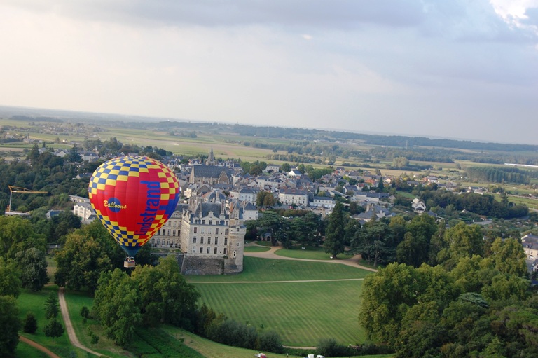 Voiles d'Anjou Paesi della Loira - Les Rosiers sur Loire visuel 9/11 Voiles d'Anjou Paesi della Loira - Les Rosiers sur Loire visuel 9/11