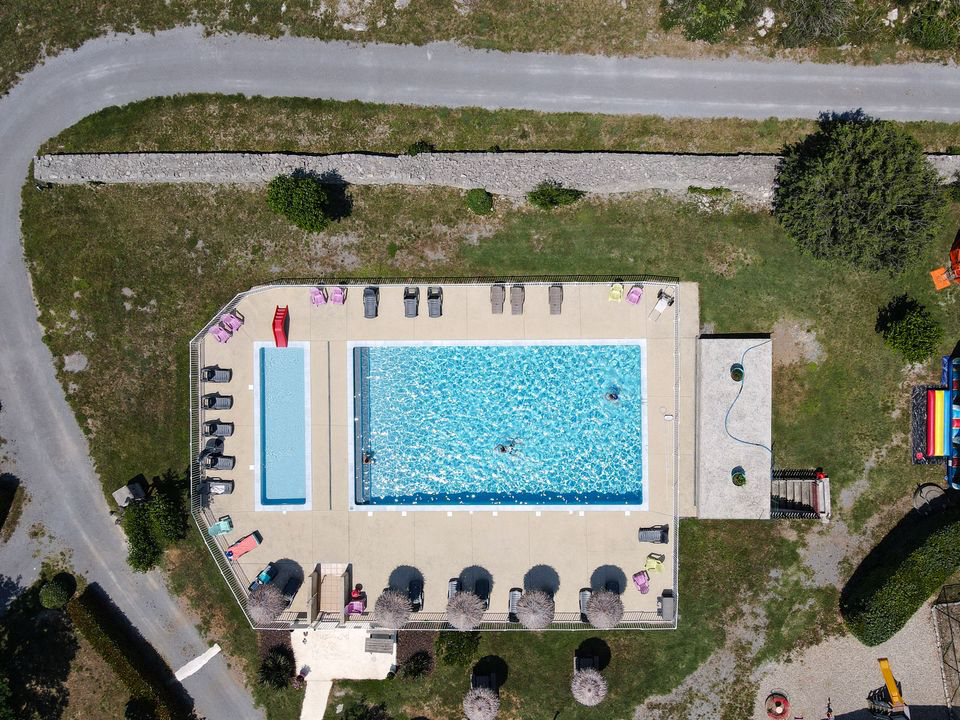 Beaume Giraud Rodano-Alpi - Balazuc visuel 3/13 Beaume Giraud Rodano-Alpi - Balazuc visuel 3/13