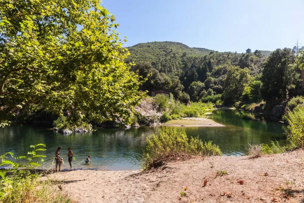 Chateau De L'hom Linguadoca-Rossiglione - Saumane visuel 3/11 Chateau De L'hom Linguadoca-Rossiglione - Saumane visuel 3/11