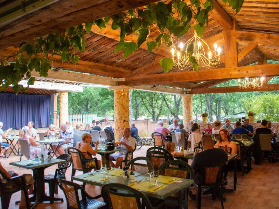 International Camping Provenza-Alpi-Costa Azzurra - Aups visuel 6/13 International Camping Provenza-Alpi-Costa Azzurra - Aups visuel 6/13