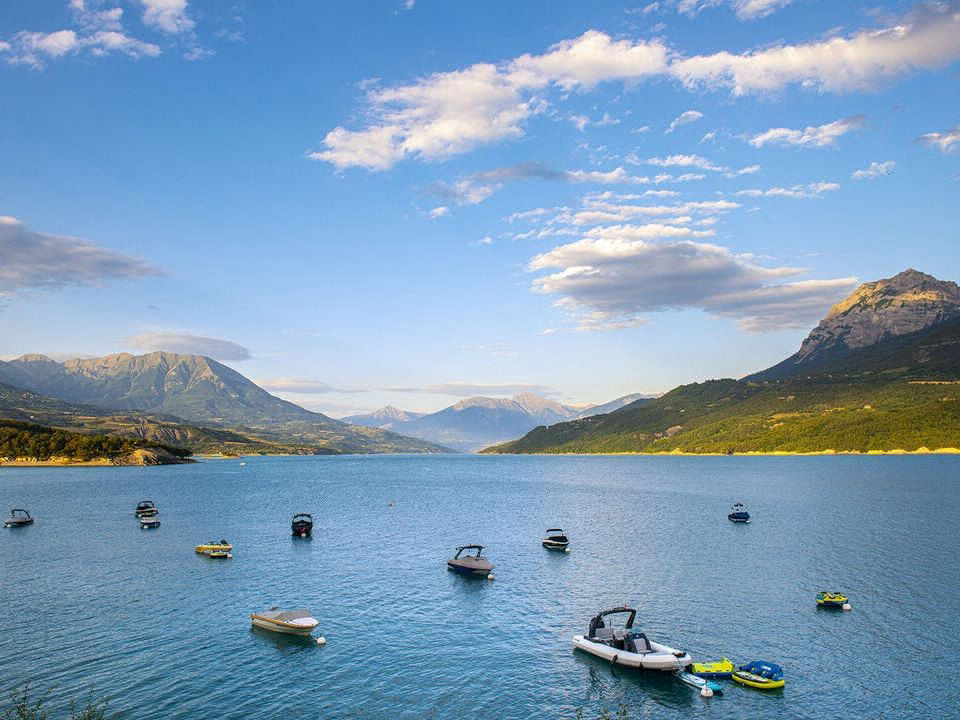 l'Ecrin du Lac Provenza-Alpi-Costa Azzurra - Chorges visuel 4/14 l'Ecrin du Lac Provenza-Alpi-Costa Azzurra - Chorges visuel 4/14