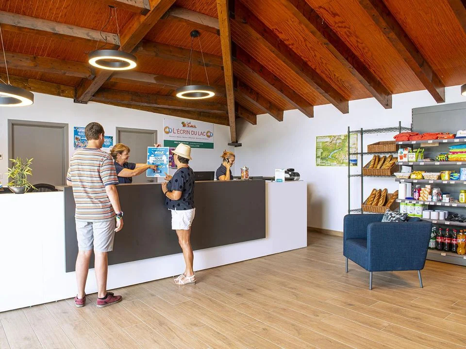 l'Ecrin du Lac Provenza-Alpi-Costa Azzurra - Chorges visuel 12/14 l'Ecrin du Lac Provenza-Alpi-Costa Azzurra - Chorges visuel 12/14