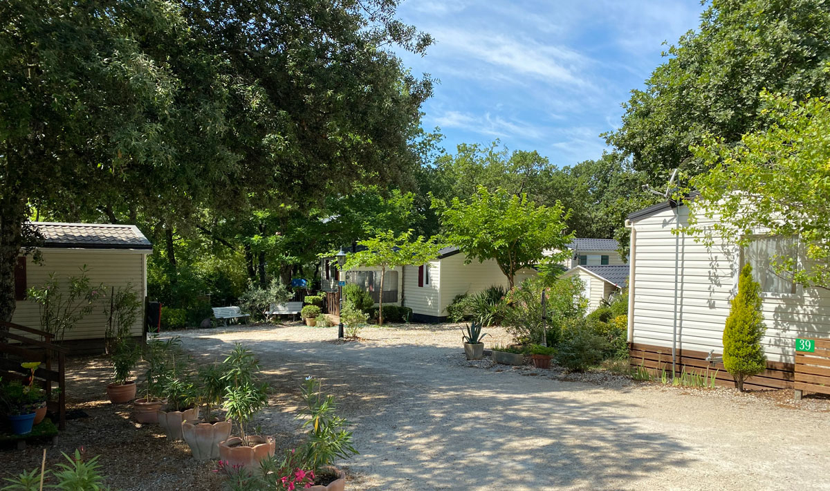 La Vallée de Barry Provenza-Alpi-Costa Azzurra - Bollène visuel 7/9 La Vallée de Barry Provenza-Alpi-Costa Azzurra - Bollène visuel 7/9