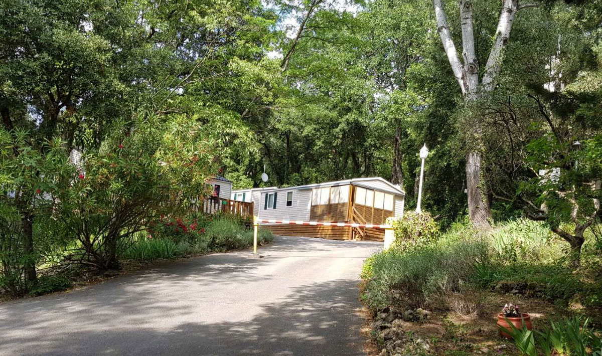 La Vallée de Barry Provenza-Alpi-Costa Azzurra - Bollène visuel 5/9 La Vallée de Barry Provenza-Alpi-Costa Azzurra - Bollène visuel 5/9