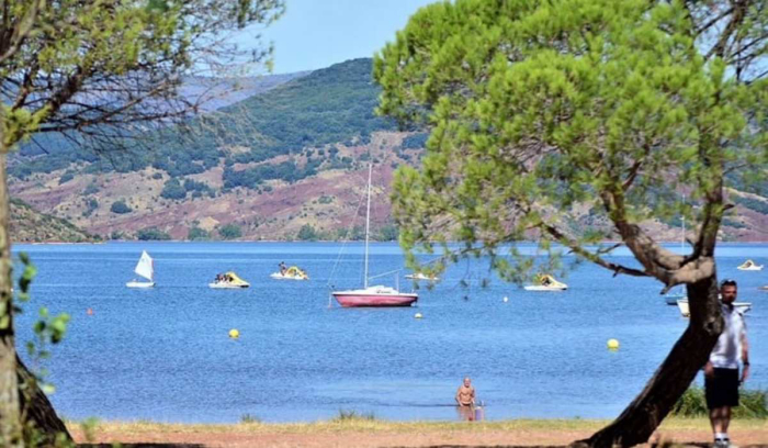Lac du Salagou Linguadoca-Rossiglione - Clermont-l'Hérault visuel 3/3 Lac du Salagou Linguadoca-Rossiglione - Clermont-l'Hérault visuel 3/3