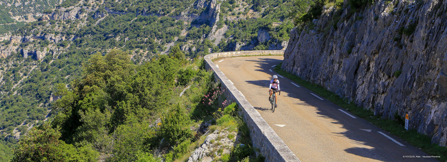 Le Lubéron Provenza-Alpi-Costa Azzurra - Apt visuel 18/28