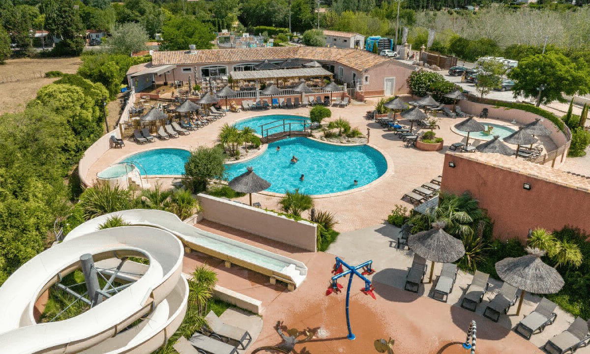 Les Fontaines Provenza-Alpi-Costa Azzurra - Pernes-les-Fontaines visuel 2/14 Les Fontaines Provenza-Alpi-Costa Azzurra - Pernes-les-Fontaines visuel 2/14