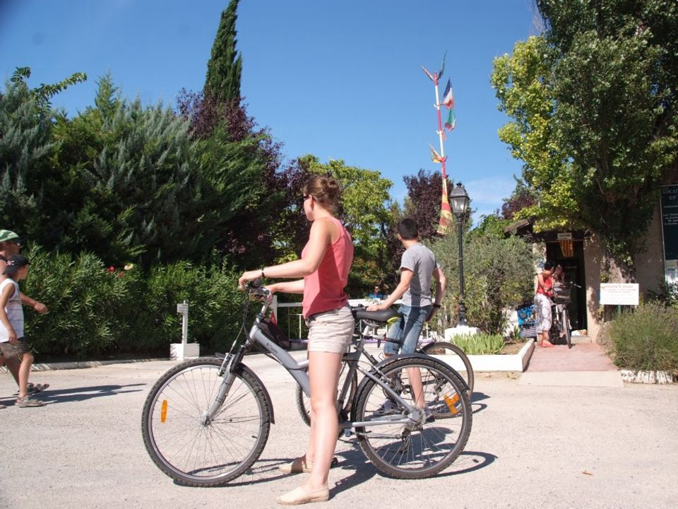 Les Hautes Prairies Provenza-Alpi-Costa Azzurra - Lourmarin visuel 5/7