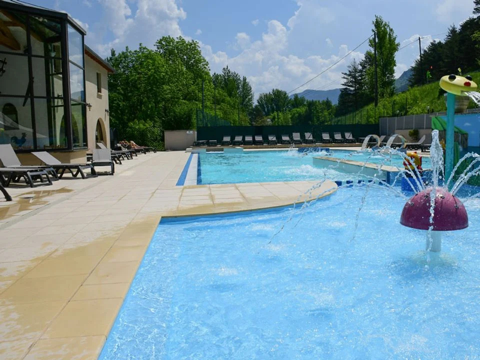 LES PRADES Midi-Pirenei - Mostuéjouls visuel 2/7 LES PRADES Midi-Pirenei - Mostuéjouls visuel 2/7