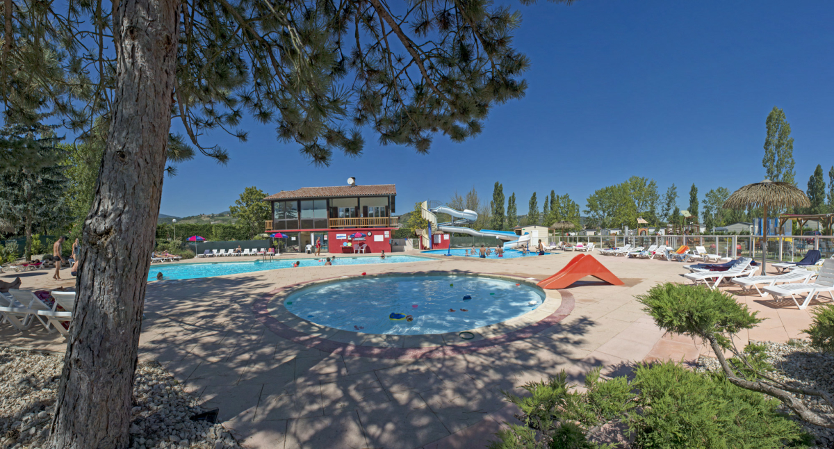 Rives de Condrieu Rodano-Alpi - Condrieu visuel 6/13